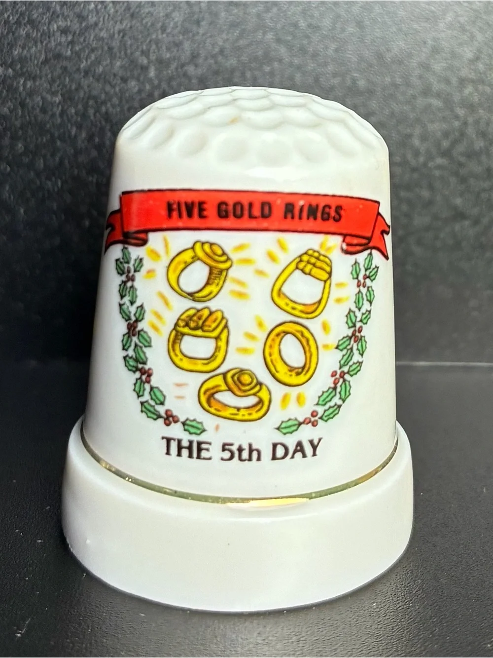 12 days of Christmas lot - 10 thimbles